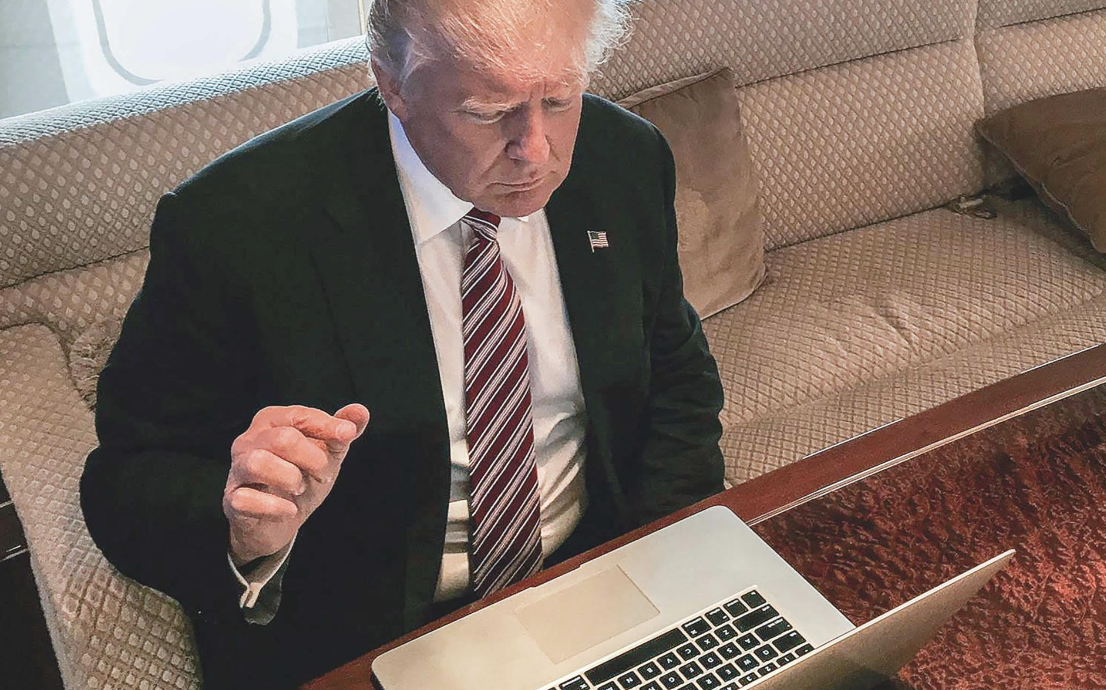 ¿Puede Trump desconectarnos de Internet?